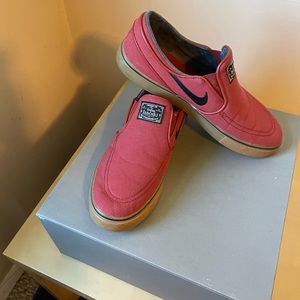 Nike SB Zoom Stefan Janoski Slip on Dark Cayenne Red Men’s, Size 11